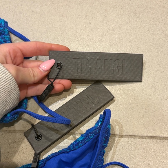 Triangl Swimwear Vibrant Blue Bikini - Picture 3 of 4